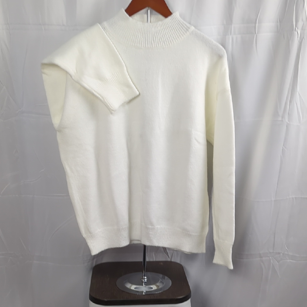 SHEIN Classic White  Or Red Sweater